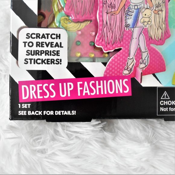 LOL Surprise OMG Dress Up Fashions Paper Dolls Set - Picture 6 of 13